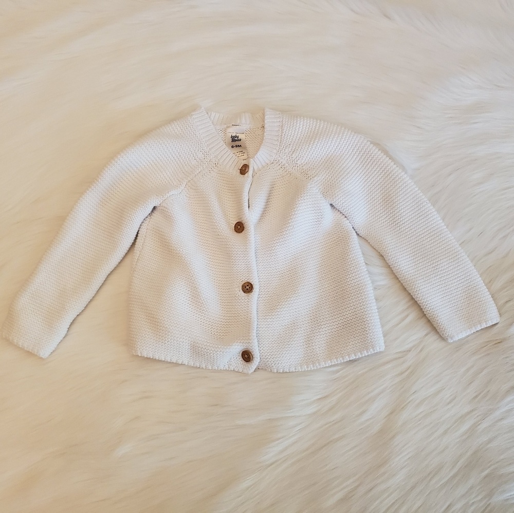 **SOLD**🦋3 for $10 🦋Oshkosh baby knit sweater